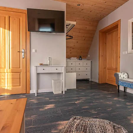 Osada - „niebieska Turnia” דירה